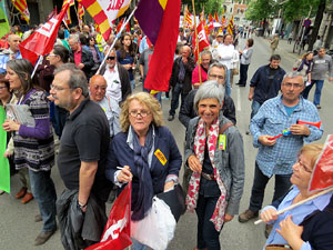 Manifestaci&oacute; de l'1 de maig pels carrers de Girona