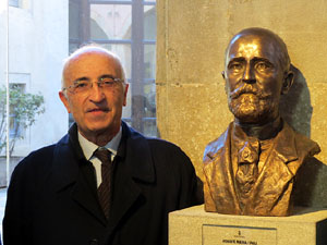 Inauguraci&oacute; d'un bust d'Agust&iacute; Riera i Pau, obra de Ci&oacute;  Abell&iacute; a la Diputaci&oacute; de Girona