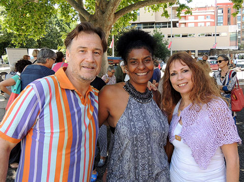 L'actor Mart&iacute; Peraferrer, la poetessa Amparo Parra i la directora teatral Graziella Sureda