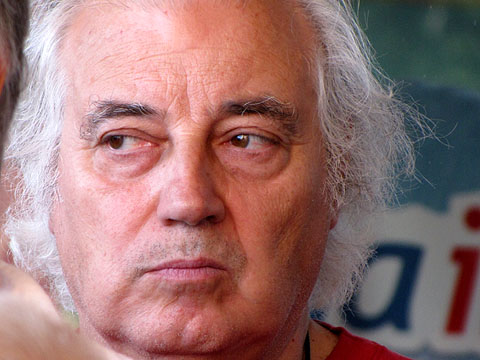 L'artista Josep Perpinyà autor de la il·lustració