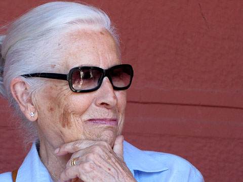 Josefina Espinosa ha llegit el capítol Penèlope de Les roques i el mar, el blau