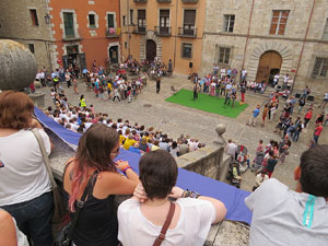 Assaig punter de la Via Lliure a la Diagonal de Barcelona, a les escales de la Catedral