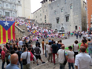 Assaig punter de la Via Lliure a la Diagonal de Barcelona, a les escales de la Catedral