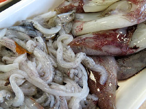 Mercat del Lle&oacute;. Sessi&oacute; de cuina a l'Aula Gastron&ograve;mica a c&agrave;rrec del xef Nir Zook