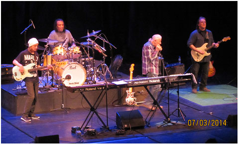 Actuació de John Mayall a l'Auditori de Girona, el divendres 7 de març