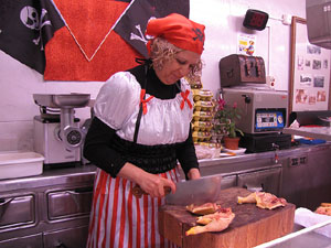 Carnestoltes 2014 al Mercat del Lle&oacute; de Girona