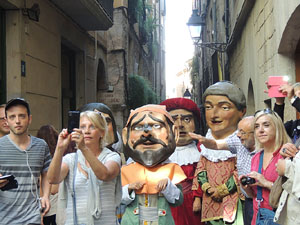 Faràndula. 500 anys d'imatgeria festiva de Girona. Cercavila de cloenda