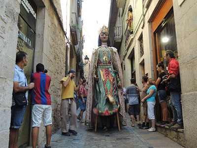 Faràndula. 500 anys d'imatgeria festiva de Girona. Cercavila de cloenda