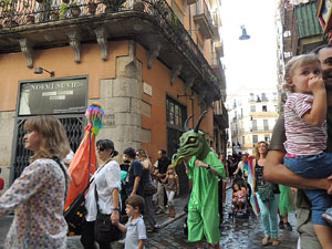 Faràndula. 500 anys d'imatgeria festiva de Girona. Cercavila de cloenda