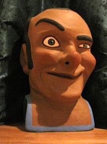 Far&agrave;ndula. 500 anys d'imatgeria festiva de Girona. Cercavila de cloenda