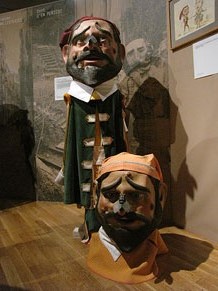 Far&agrave;ndula. 500 anys d'imatgeria festiva de Girona. Cercavila de cloenda