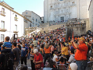 Faràndula. 500 anys d'imatgeria festiva de Girona. Cercavila de cloenda