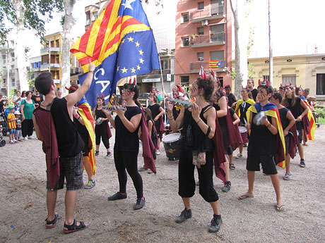 Festival Catalunya vol viure en llibertat i amb dignitat a Girona. Participació de Santa Eugènia de Ter