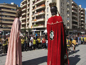 Enlla&ccedil;ats per la Llengua. La cercavila