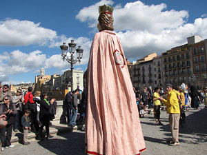Enlla&ccedil;ats per la Llengua. La cercavila