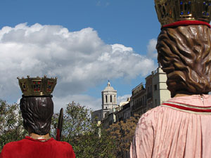 Enlla&ccedil;ats per la Llengua. La cercavila