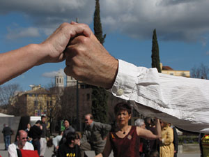 Enlla&ccedil;ats per la Llengua. Ballada de sardanes