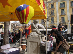 Estel&agrave;nia, Fira independentista