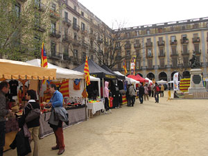 Estel&agrave;nia, Fira independentista