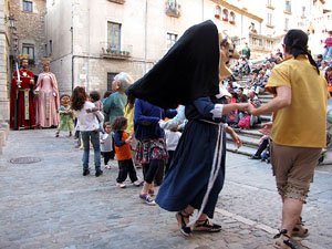 Ballada a c&agrave;rrec del grup Fal&middot;lera Gironina