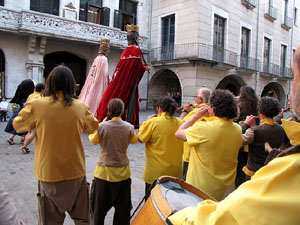 Cercavila a c&agrave;rrec del grup Fal&middot;lera Gironina
