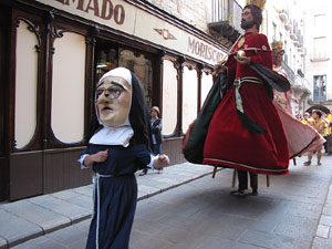 Cercavila a c&agrave;rrec del grup Fal&middot;lera Gironina