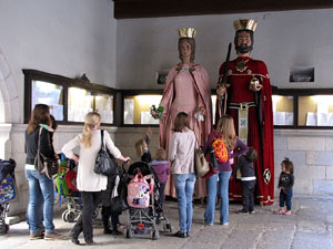 Cercavila a c&agrave;rrec del grup Fal&middot;lera Gironina