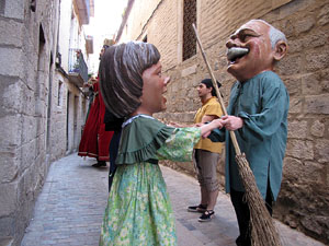 Cercavila a c&agrave;rrec del grup Fal&middot;lera Gironina