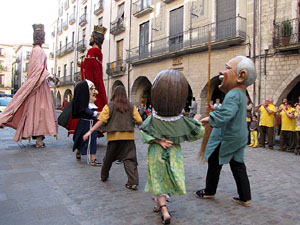 Cercavila a c&agrave;rrec del grup Fal&middot;lera Gironina