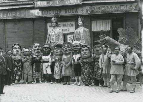Gegants i Capgrossos al la Cort Reial, 1920
