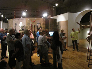 Far&agrave;ndula. 500 anys d'imatgeria festiva de Girona. Visita guiada