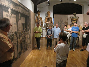 Far&agrave;ndula. 500 anys d'imatgeria festiva de Girona. Visita guiada