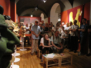 Far&agrave;ndula. 500 anys d'imatgeria festiva de Girona. Visita guiada