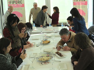 FIPORC 2015. Fira del porc de Riudellots de la Selva. Presentaci&oacute; al Vol de Girona