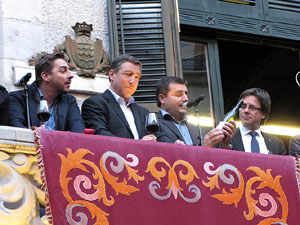 Homenatge als germans Roca del Celler de Can Roca. Activitats a la plaça del Vi