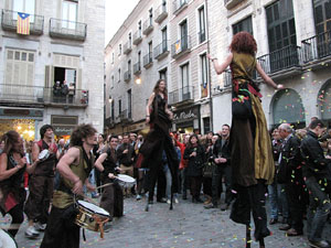Homenatge als germans Roca del Celler de Can Roca. Activitats a la plaça del Vi