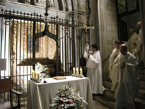 Festa de la Mare de Déu de Gràcia i de Bell-ull als claustres de la Catedral de Girona