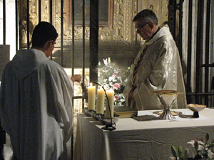 Festa de la Mare de D&eacute;u de Gr&agrave;cia i de Bell-ull als claustres de la Catedral de Girona