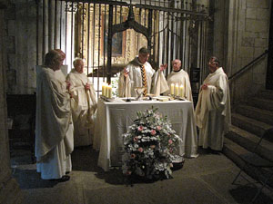 Festa de la Mare de D&eacute;u de Gr&agrave;cia i de Bell-ull als claustres de la Catedral de Girona