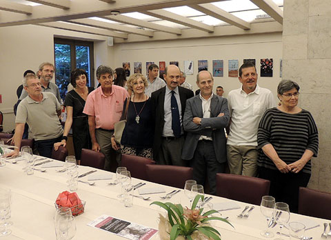 Inici de l'acte al restaurant L'Arcada