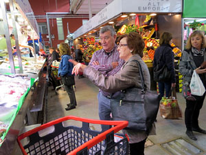 Mercat del Lle&oacute;. Lliurament del premi T'atreveixes a gastar 500 euros en tres hores?