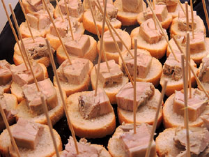 Nit de Flors i Sabors al Mercat del Lle&oacute;