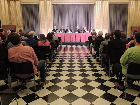 Presentació del llibre 2014, de Josep-Lluís Carod_Rovira al Saló de descans del Teatre Municipal de Girona