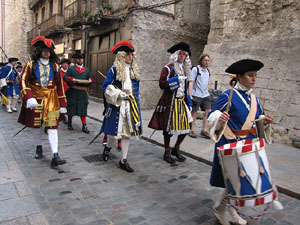 Sortida de la bas&iacute;lica de Sant Feliu