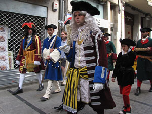 Sortida de la bas&iacute;lica de Sant Feliu