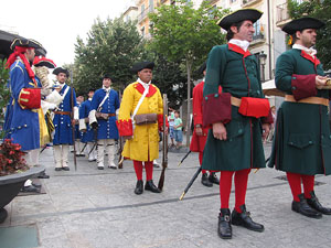 Desfilada a la pla&ccedil;a del Vi