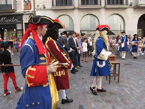 Desfilada a la pla&ccedil;a del Vi