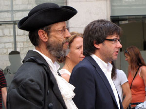 Sortida de la bas&iacute;lica de Sant Feliu