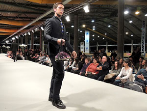 Sal&oacute; Tot Nuvis 2013