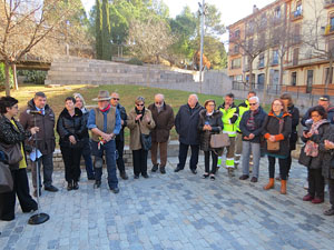 Instal·lació de setze llambordes Stolpersteine per recordar els gironins deportats als camps de concentraci&oacut